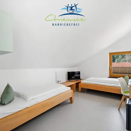 Chiemsee-barrierefrei Nussdorf  Exterior foto